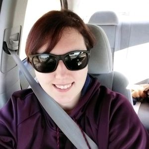 Meet your Posher, Amanda